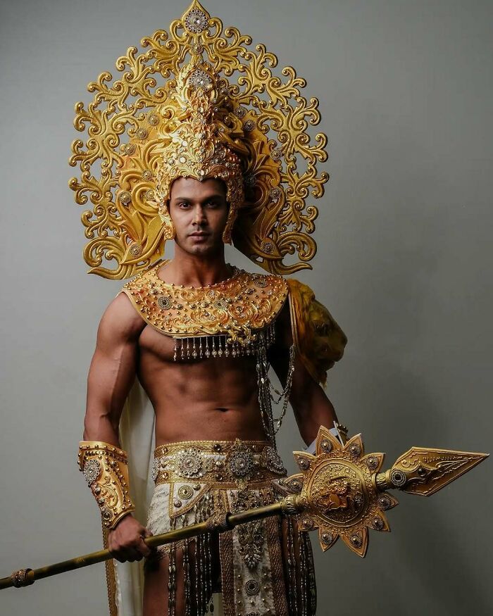 Sri Lanka’s Costume: Straight Fire