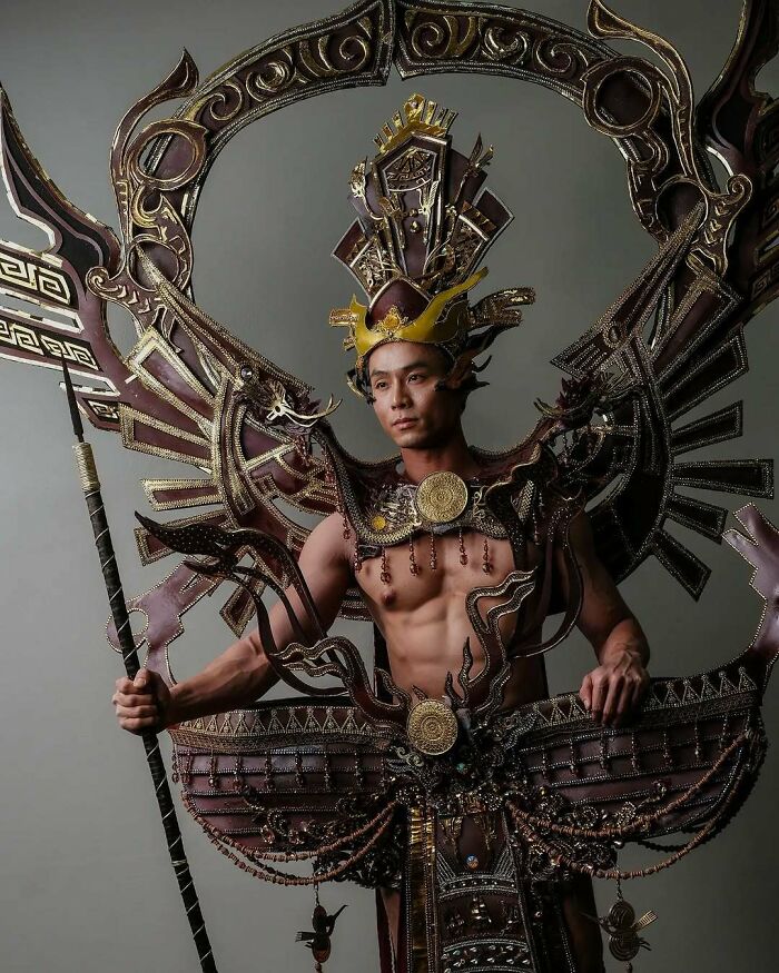 Vietnam’s Outfit Packed with Wow